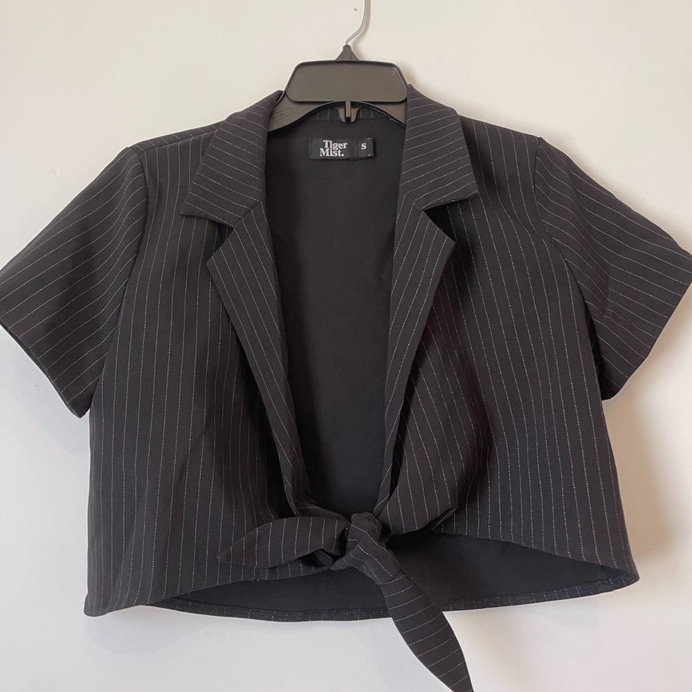 Tiger Mist cropped pinstripe tie top